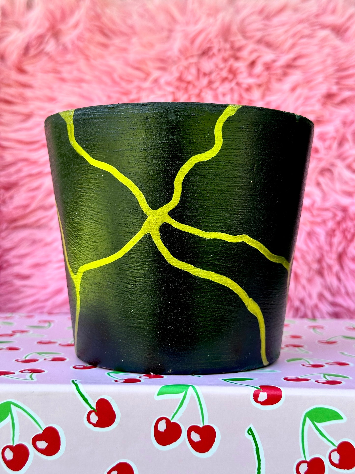 Black Kintsugi Pot